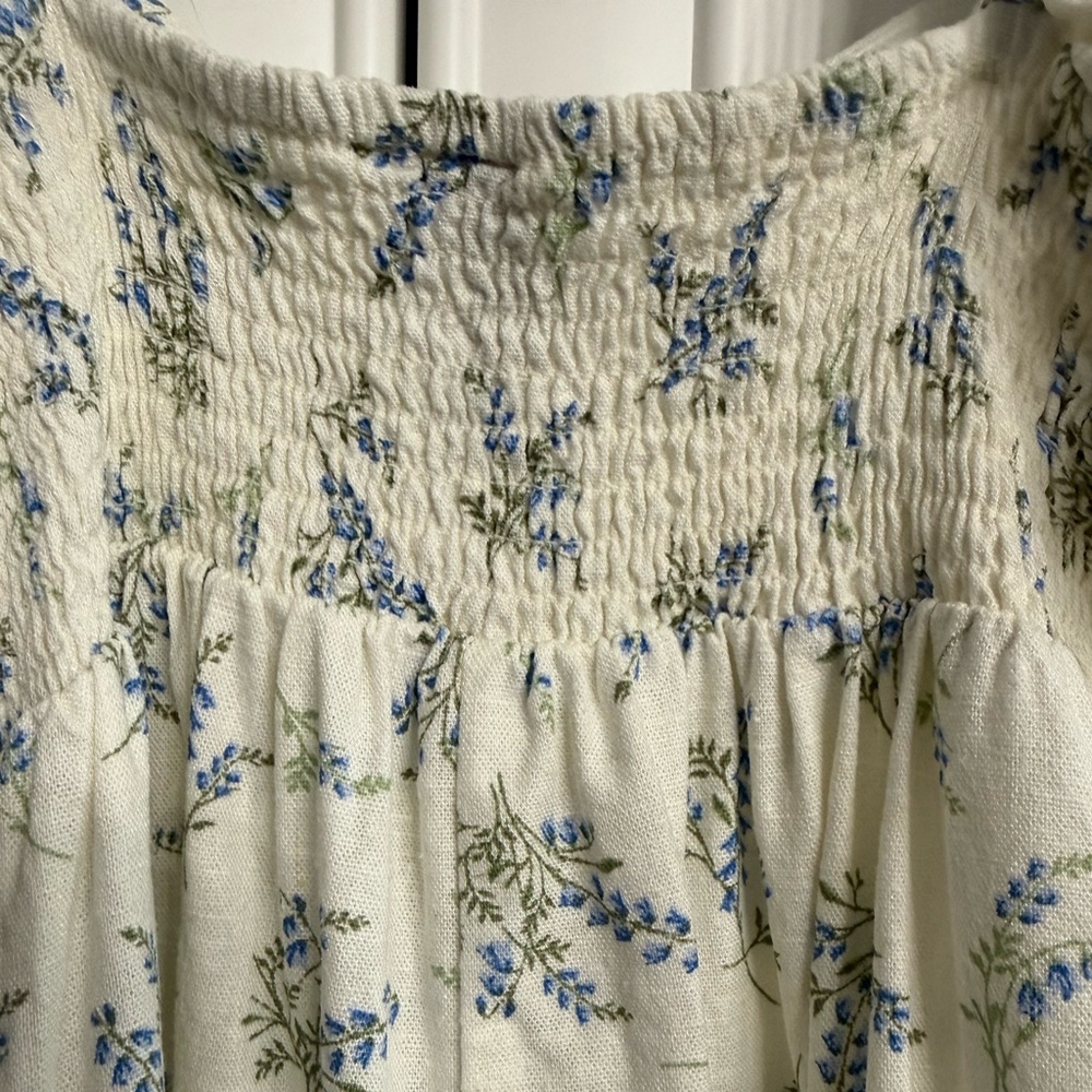 Divided Size Medium Cream/Floral Mini Dress Short Puff Sleeves Sweetheart Neck - Picture 6 of 9